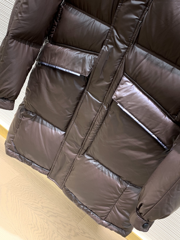 ハイクオリティダウンジャケット内部構造